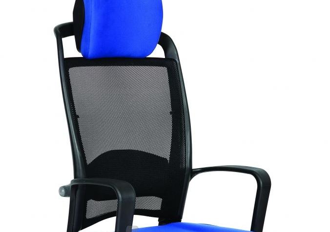 Кресла с высокой спинкой или подголовником